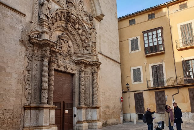 Ritrovata sotto una chiesa spagnola un’antica Sinagoga medievale