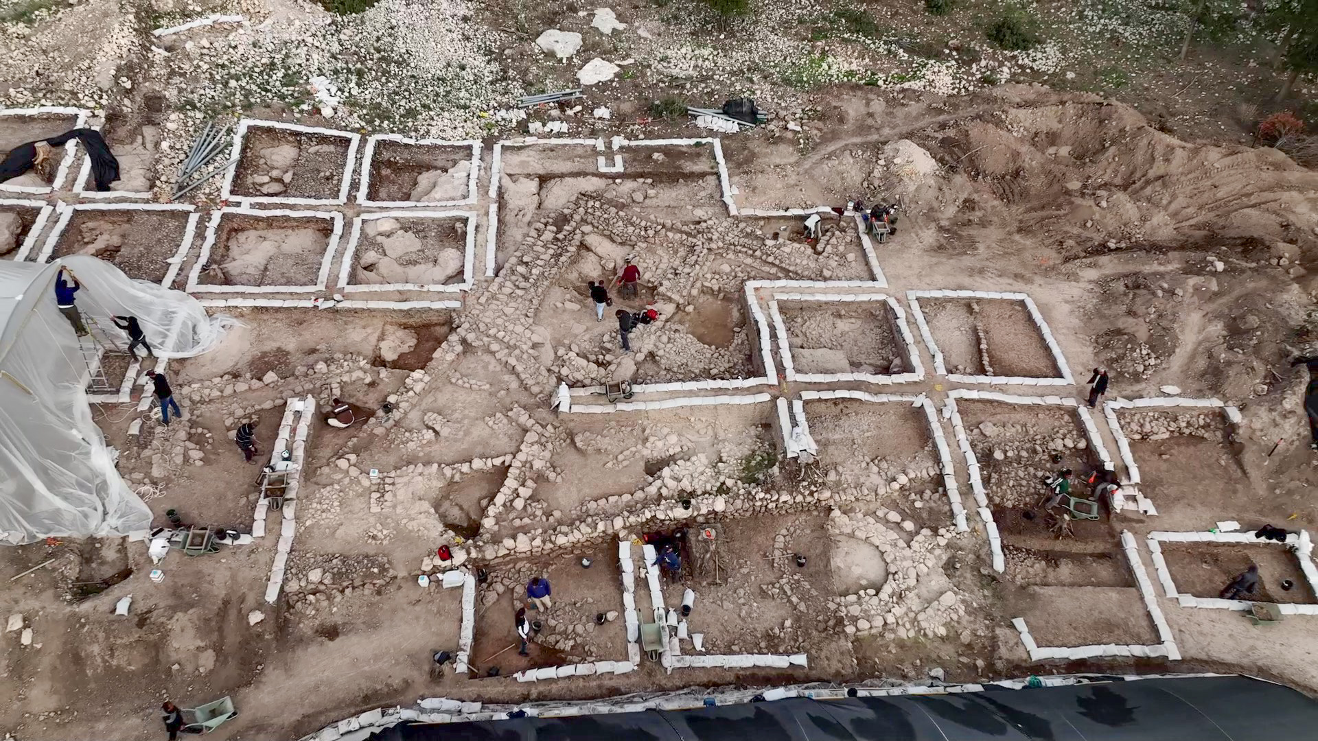 Israele, un insediamento di 5.000 anni fa rivela le prime tracce dello sviluppo urbano