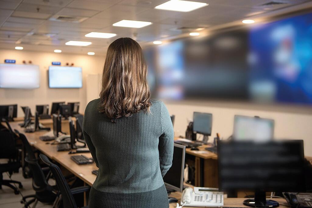 Tra Torah e tecnologia: sempre più donne haredi lavorano in unità d'élite dell'IDF