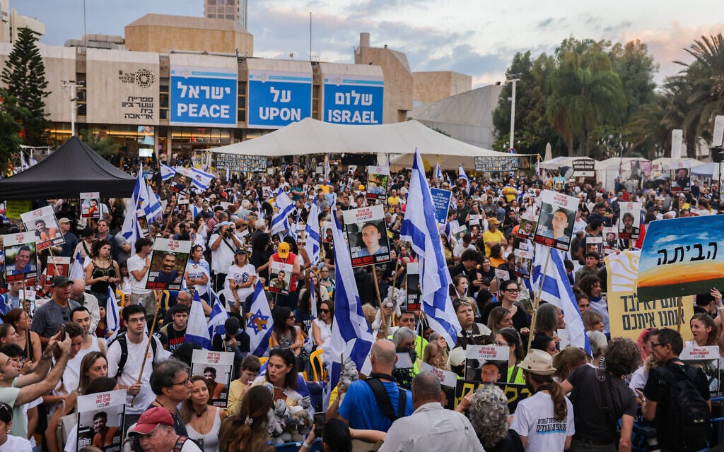 Israele accoglie i 20 ostaggi liberati