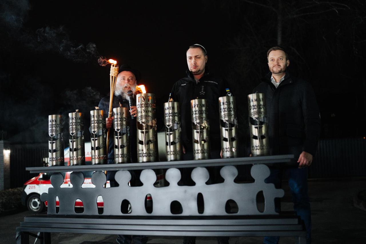 Kiev: la luce di Chanukkà contro guerra, terrorismo e antisemitismo Kiev: la luce di Chanukkà contro guerra, terrorismo e antisemitismo