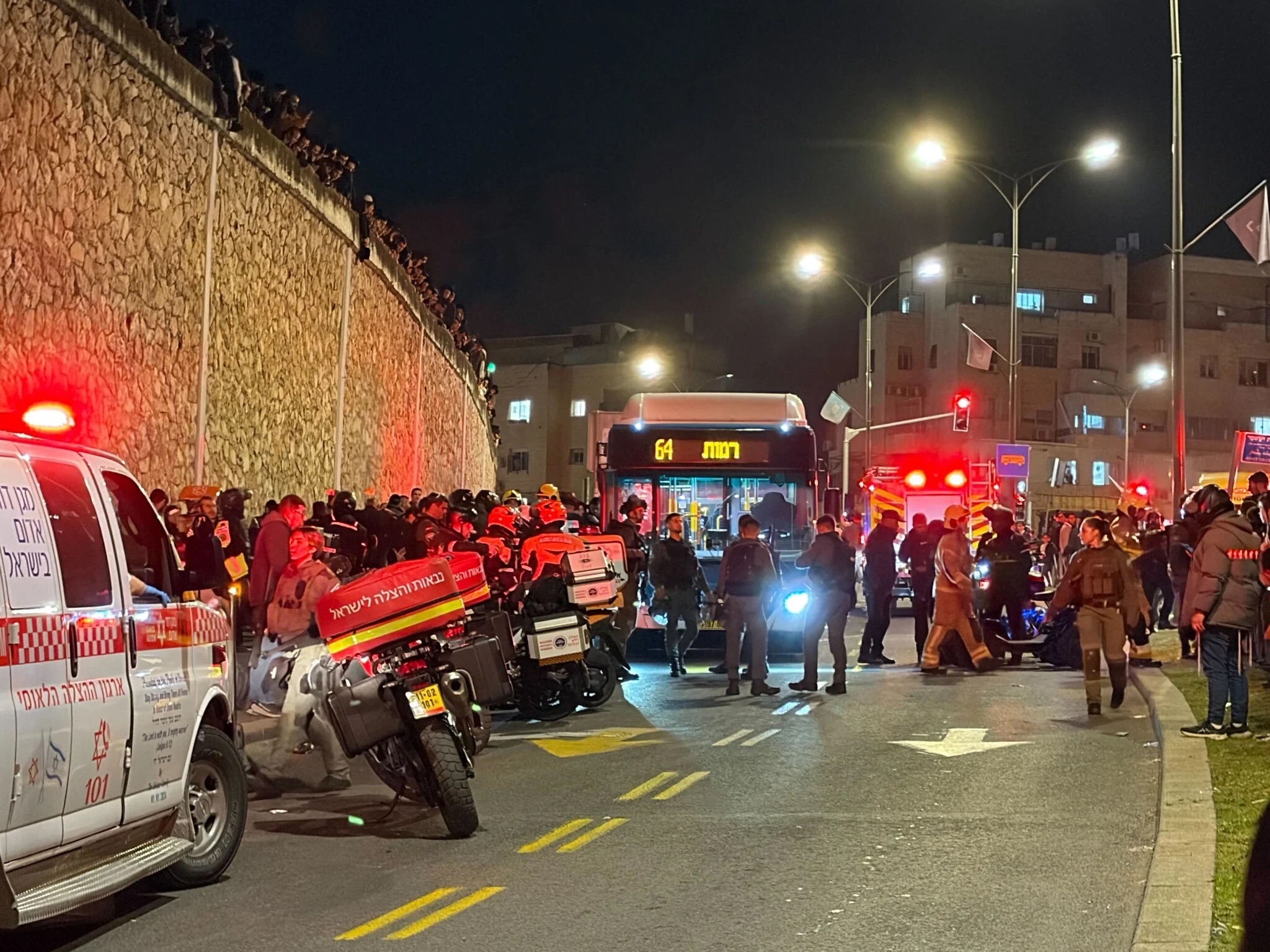 Gerusalemme, 14enne travolto da un bus durante una manifestazione
