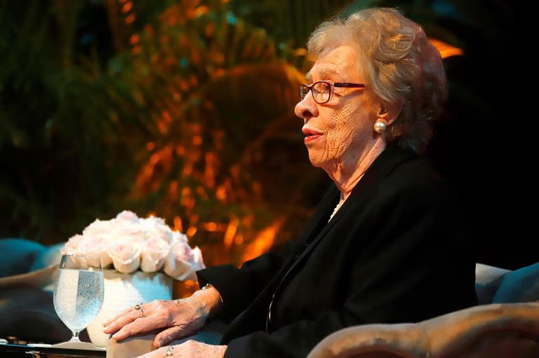 Addio a Eva Schloss, testimone della Shoah e voce della memoria