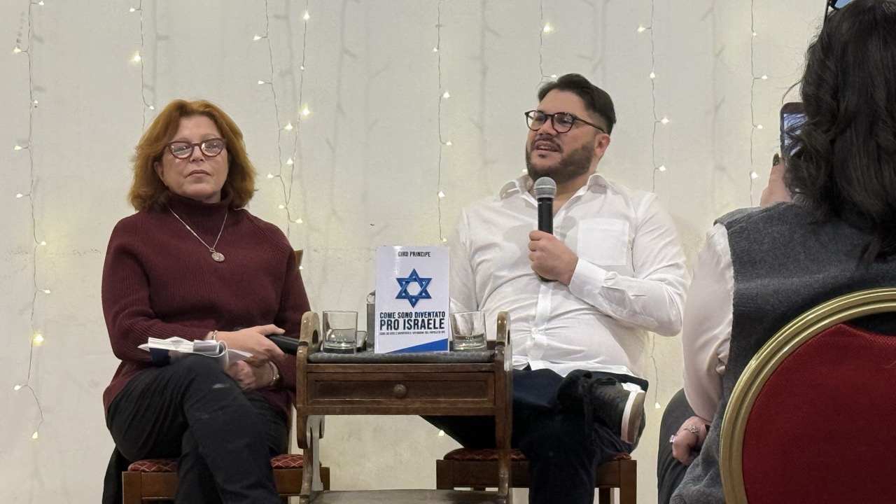 Ciro Principe presenta il suo libro: Ciro Principe presenta il suo libro: