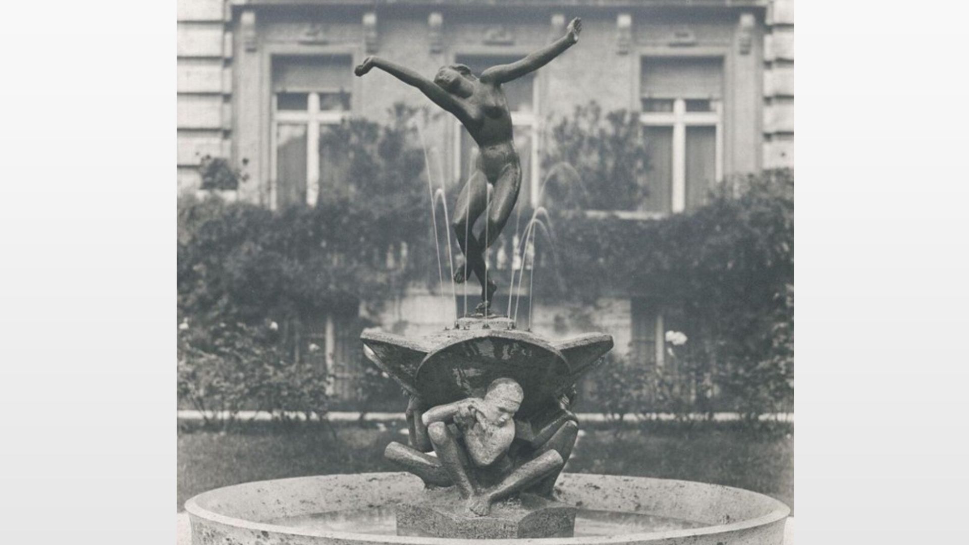 Berlino, museo restituisce ‘la Fontana delle danzatrici’ trafugata dai nazisti