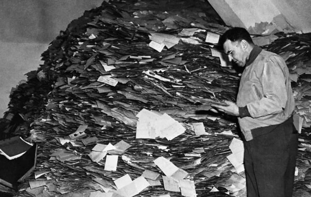 Anche i restauratori al servizio del Reich: il volto nascosto della burocrazia nazista Anche i restauratori al servizio del Reich: il volto nascosto della burocrazia nazista