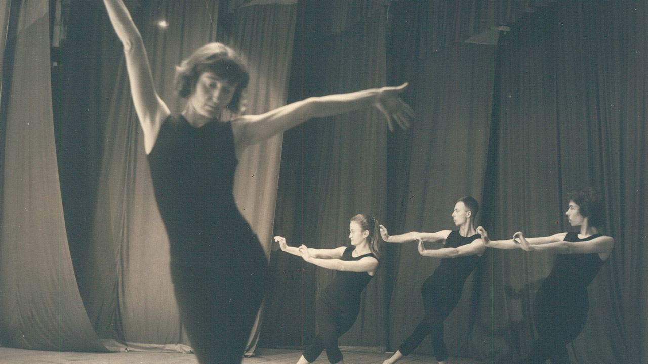 Noa Eshkol, Danza e composizione. A Parigi la prima retrospettiva dedicata alla pioniera eclettica