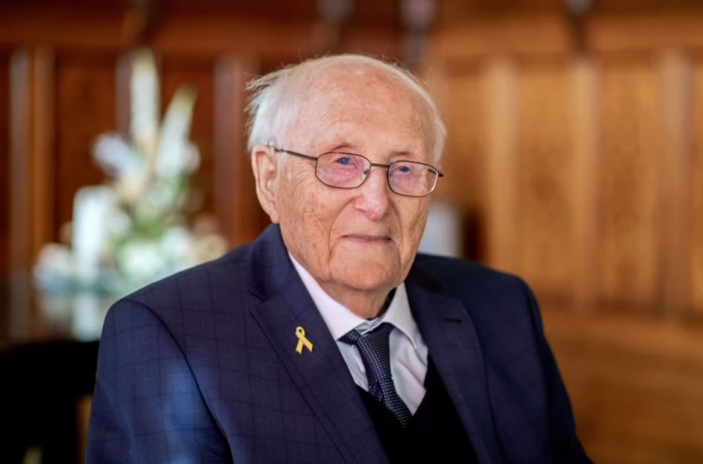 Addio ad Albrecht Weinberg, sopravvissuto ad Auschwitz e voce della Shoah