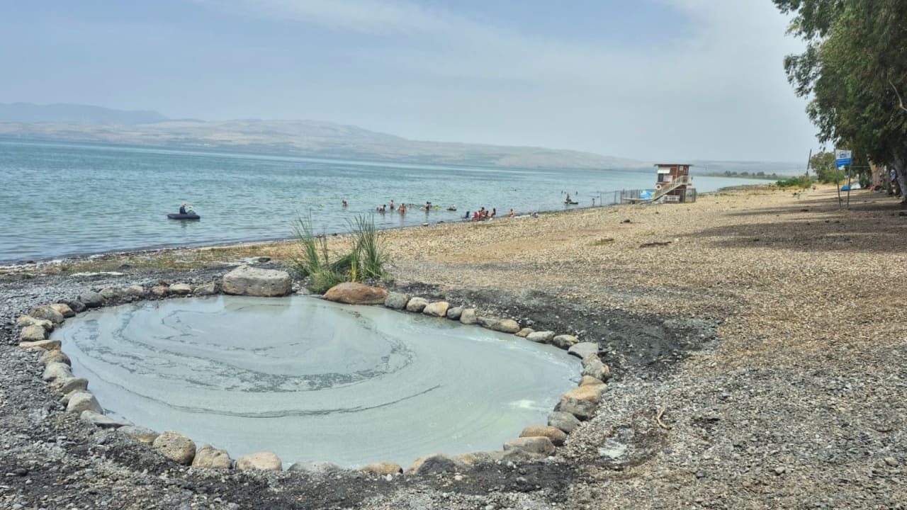 Israele: riapre la sorgente sulfurea di Gofra