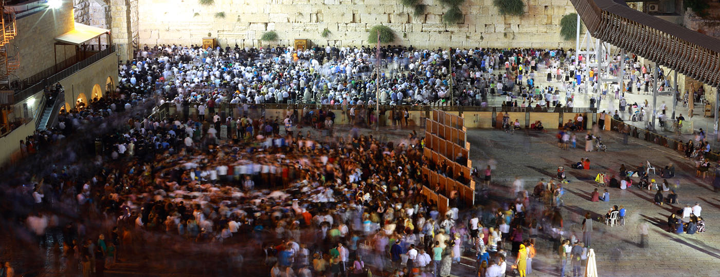 In decine di migliaia al Kotel per Tishà BeAv