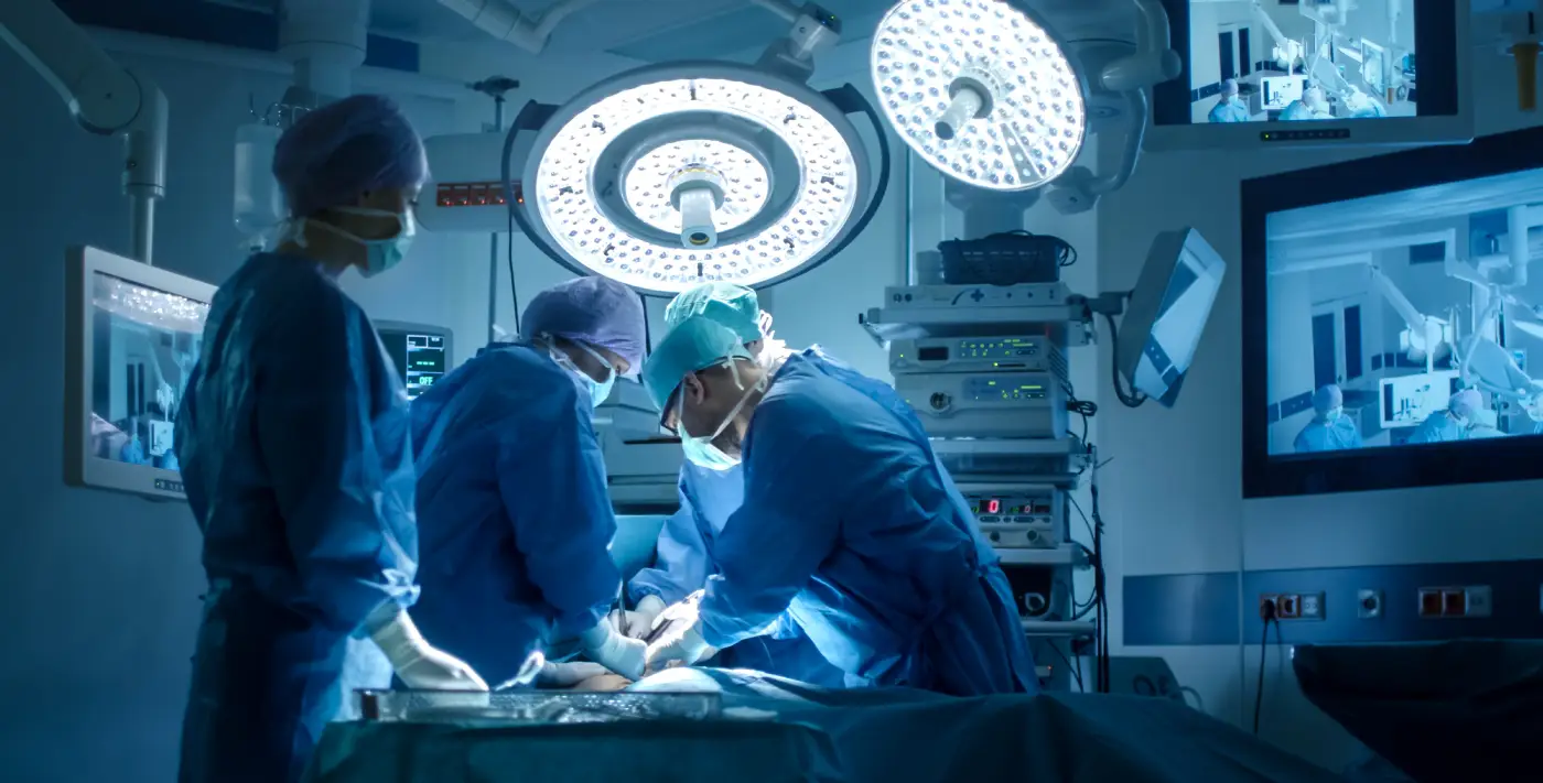 Israele, 15enne operato per tumore: sostituita metà del bacino con una protesi stampata in 3D