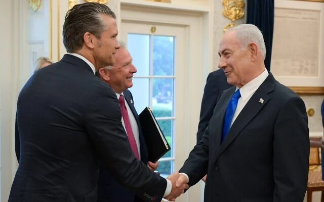 Israele, visita a sorpresa del segretario della Difesa Usa Hegseth: l’incontro con Netanyahu
